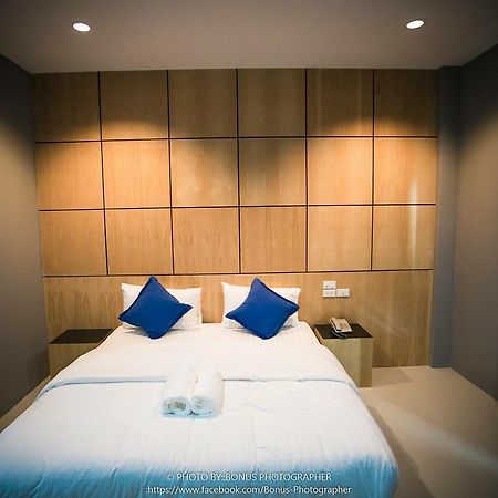 Hobby Hotel Uttaradit Luaran gambar