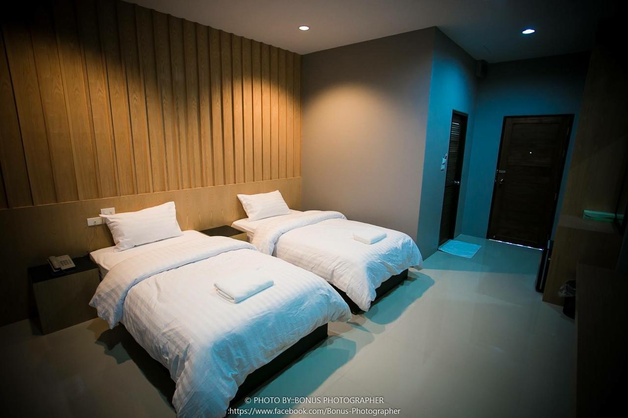 Hobby Hotel Uttaradit Luaran gambar
